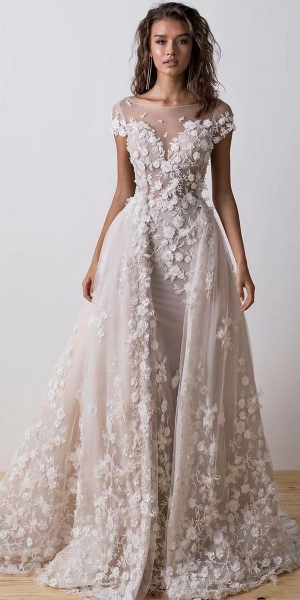 Очаровательные свадебные платья 2019-2020 &ndash; модные новинки, модели и фасоны