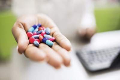 Комаровский рассказал, как часто можно принимать антибиотики