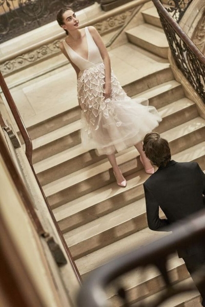 Очаровательные свадебные платья 2019-2020 &ndash; модные новинки, модели и фасоны