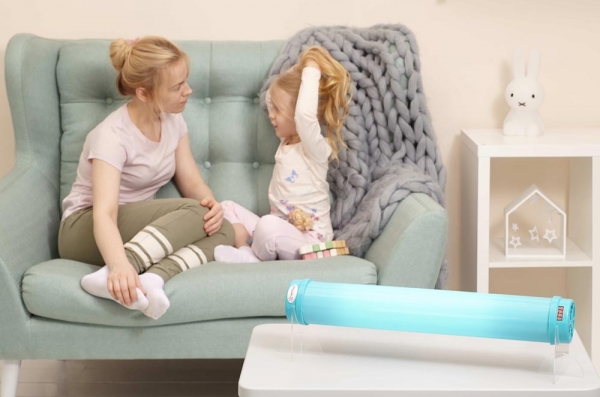 
		Как защитить семью от гриппа и ОРВИ.  профилактика гриппа и простуды, марлевая повязка, медицинская маска, бактерицидная лампа