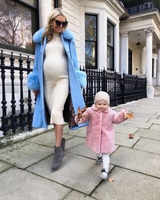 Самая стильная беременная в&nbsp;мире научила женщин не&nbsp;стыдиться своего живота