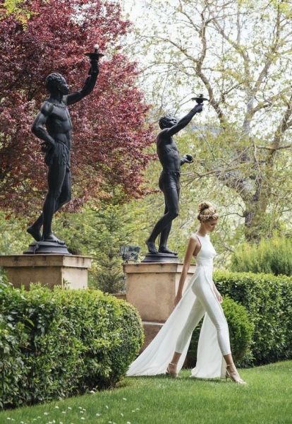 Очаровательные свадебные платья 2019-2020 &ndash; модные новинки, модели и фасоны