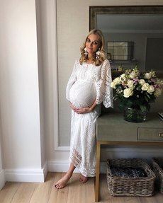 Самая стильная беременная в&nbsp;мире научила женщин не&nbsp;стыдиться своего живота