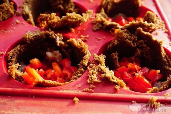 Рецепт: Ржаные мини-киши с рыбой - для завтрака, перекуса и праздника