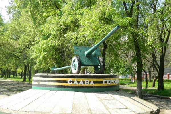 Британцы анонсировали военный тур по Донбассу