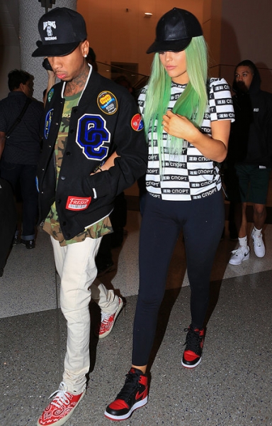 Сделано в&nbsp;России: 13 зарубежных звезд, которые одеваются у&nbsp;российских дизайнеров