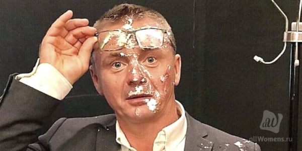 Владимир Сычёв попал в неловкую ситуацию: актёр опубликовал и сразу удалил неожиданное фото с Борисом Грачевским