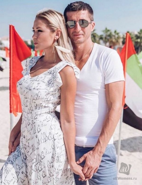 От Евгения Алдонина подписчики требуют пост о Юлии Началовой: в Instagram бывшего мужа певицы назревает скандал